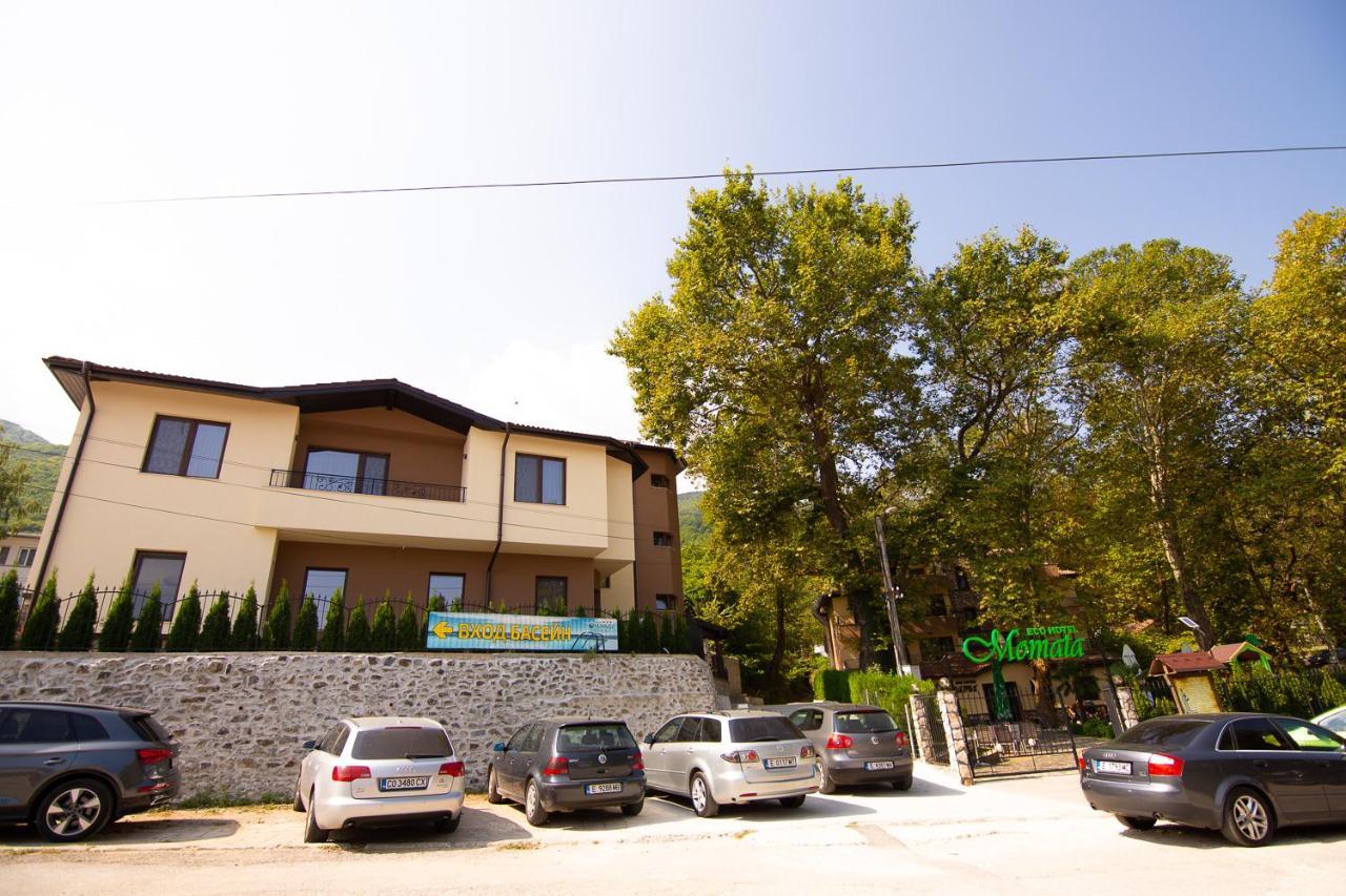Eco Hotel Momata Kolarovo Exteriör bild