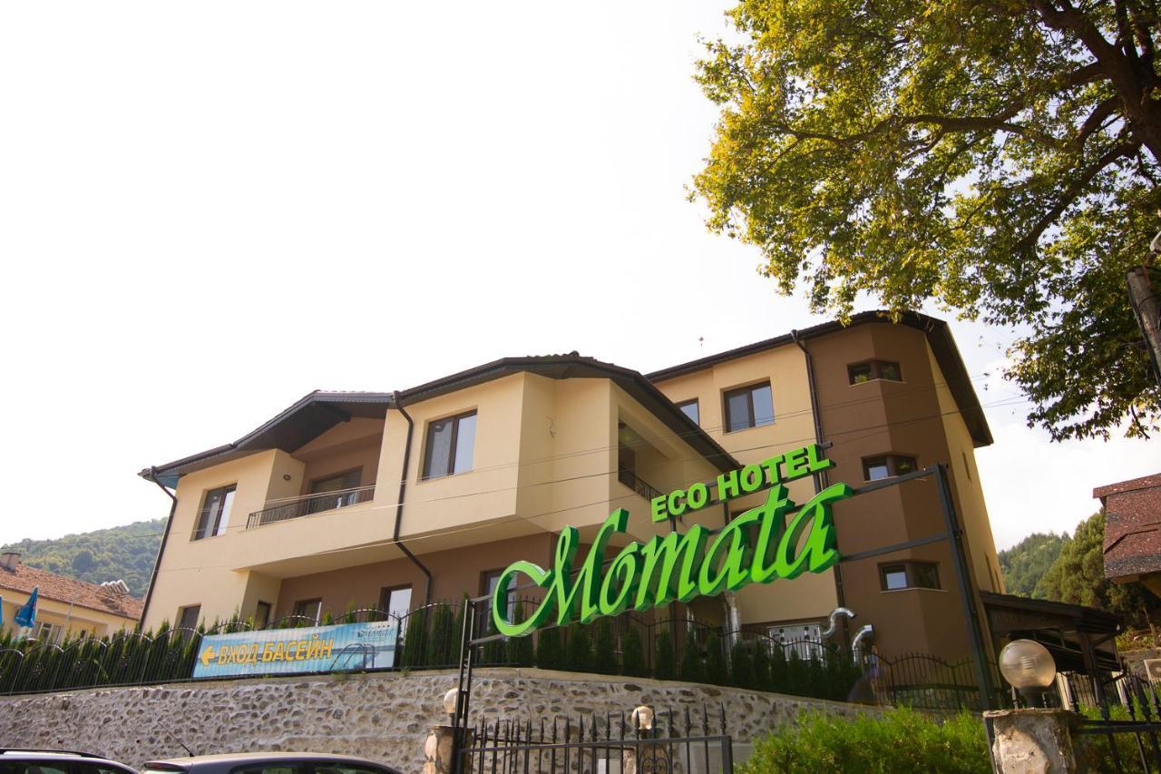 Eco Hotel Momata Kolarovo Exteriör bild