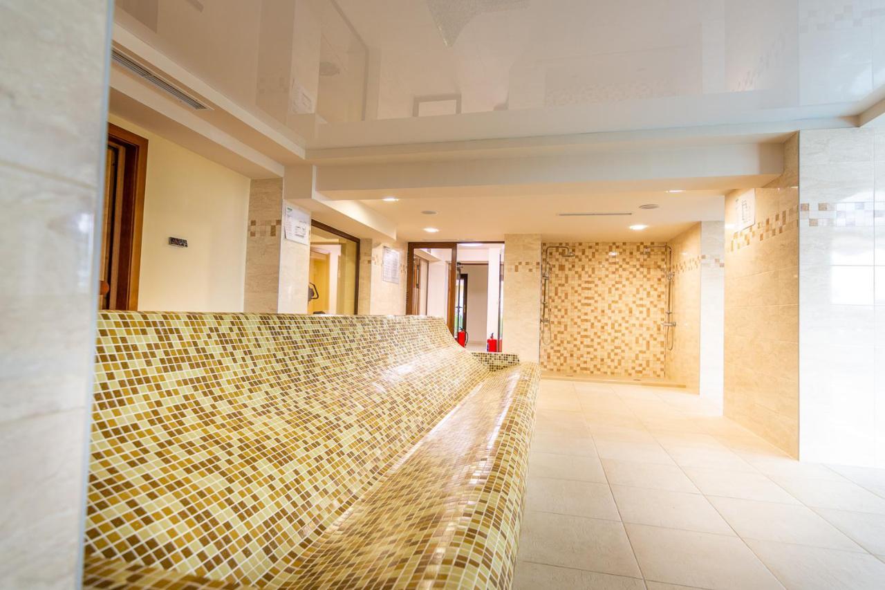 Eco Hotel Momata Kolarovo Exteriör bild