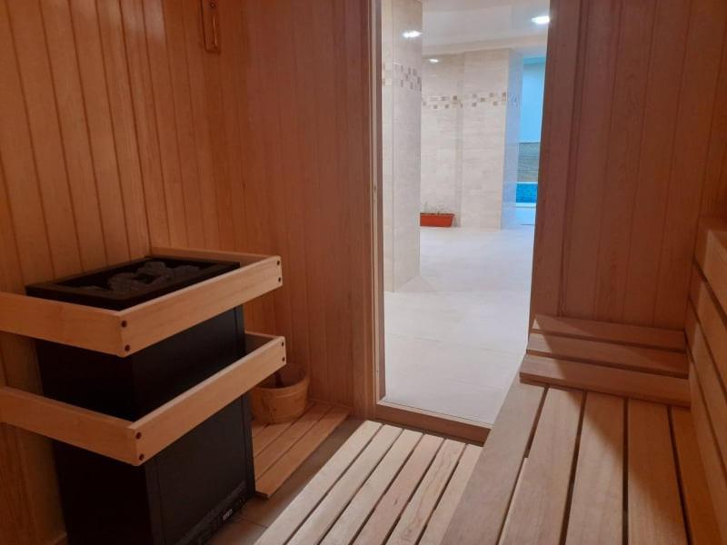 Eco Hotel Momata Kolarovo Exteriör bild